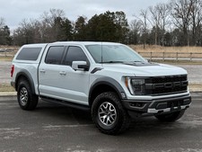 2023 Ford F-150 Raptor w/ MOONROOF & POWER TAILGATE