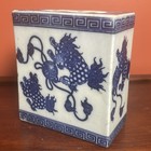 Antique Chinese Blue & White Porcelain Headrest / Opium Pillow – Guardian Lions — photo 5