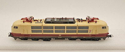 NEW IN BOX ROCO HO 43442 of the DB BR 103 ELECTRIC LOCOMOTIVE