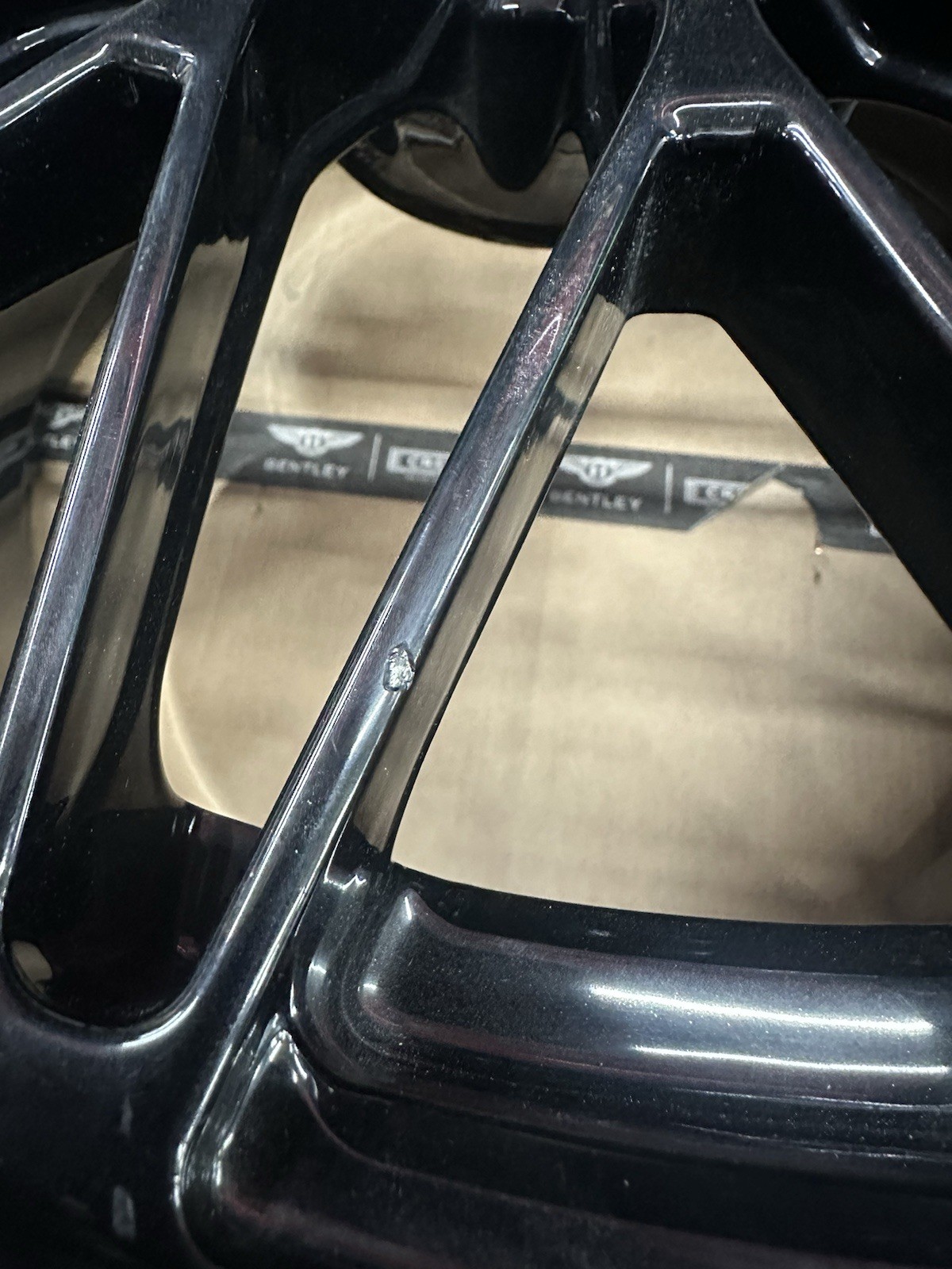 LAMBORGHINI AVENTADOR WHEEL RIM 13X21 FACTORY OEM ( 470601017 ) 