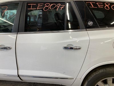 (LOCAL PICKUP ONLY) 08 09 10 11 12 13 14 15 16 17 BUICK ENCLAVE Rear Door Left