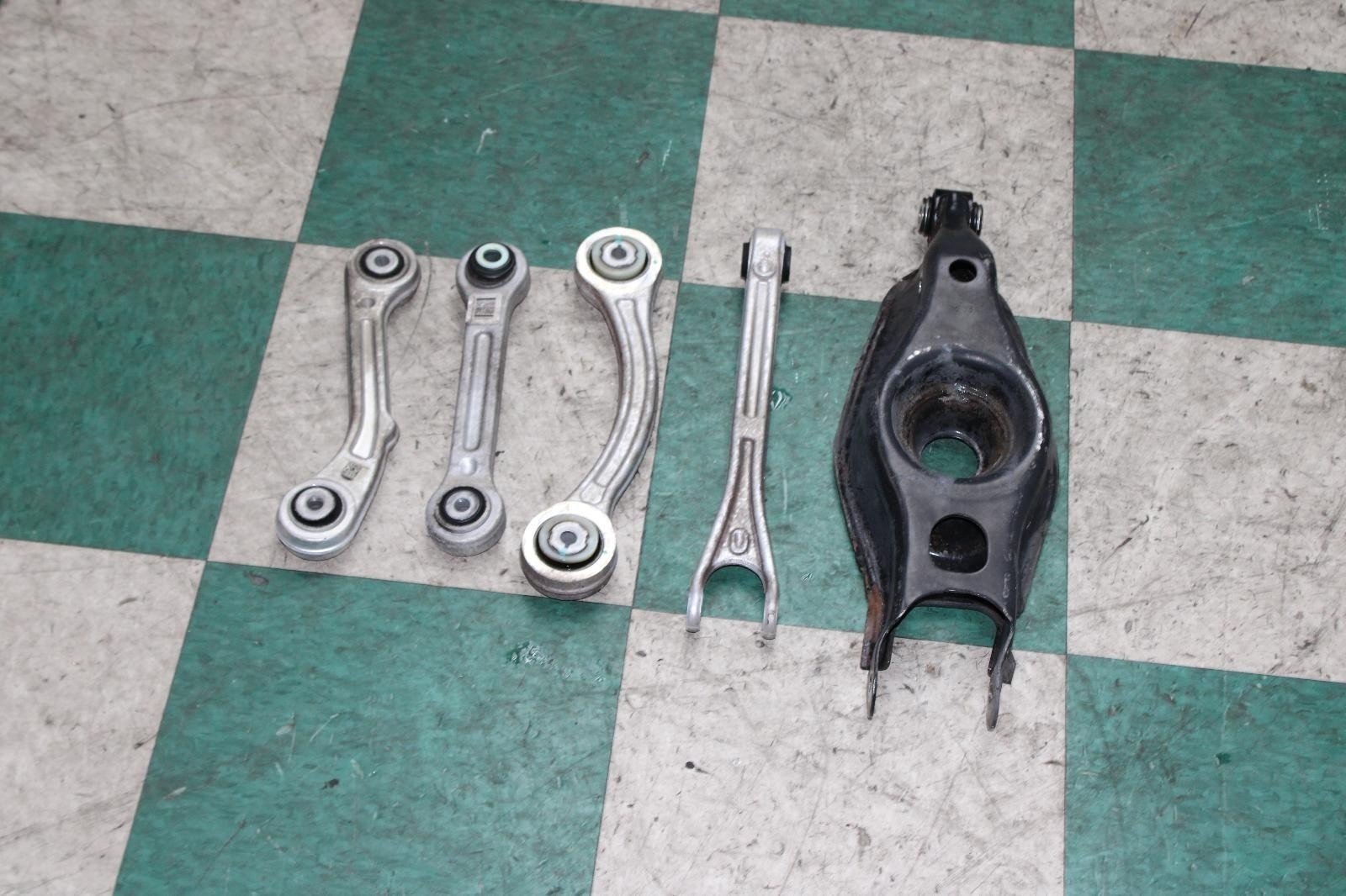 Maserati Quattroporte 2014-2020 Front Left Upper Control arms 5 pcs