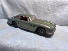 Solido 130 Aston Martin DB5 Vantage metallic silver 1/43 scale missing door 