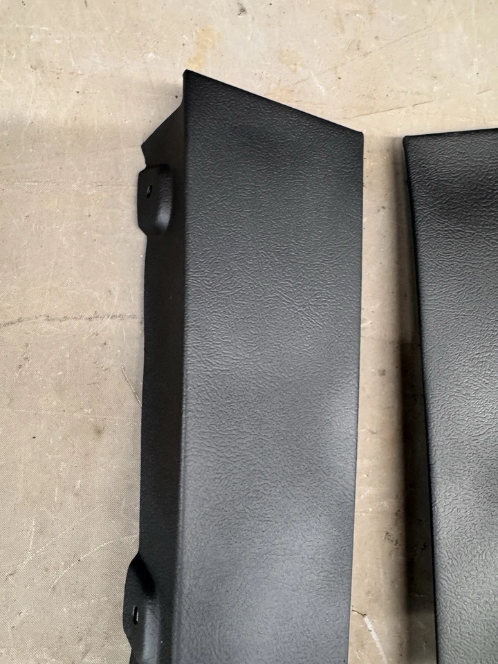 Ford Galaxie Mercury Parklane 1965 1966 2 puertas Fastback asiento trasero relleno moldura Foto 4 de 4