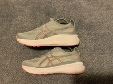 ASICS GEL-Kayano 31 Women's Size 9W Grey/Papaya Running Shoes