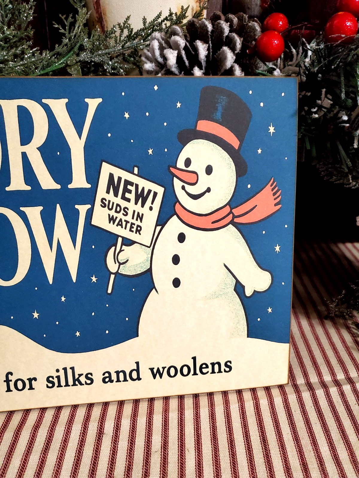 CUTE OLD PRIMITIVE SHABBY RETRO VINTAGE STORE STYLE CHRISTMAS IVORY SNOWMAN SIGN