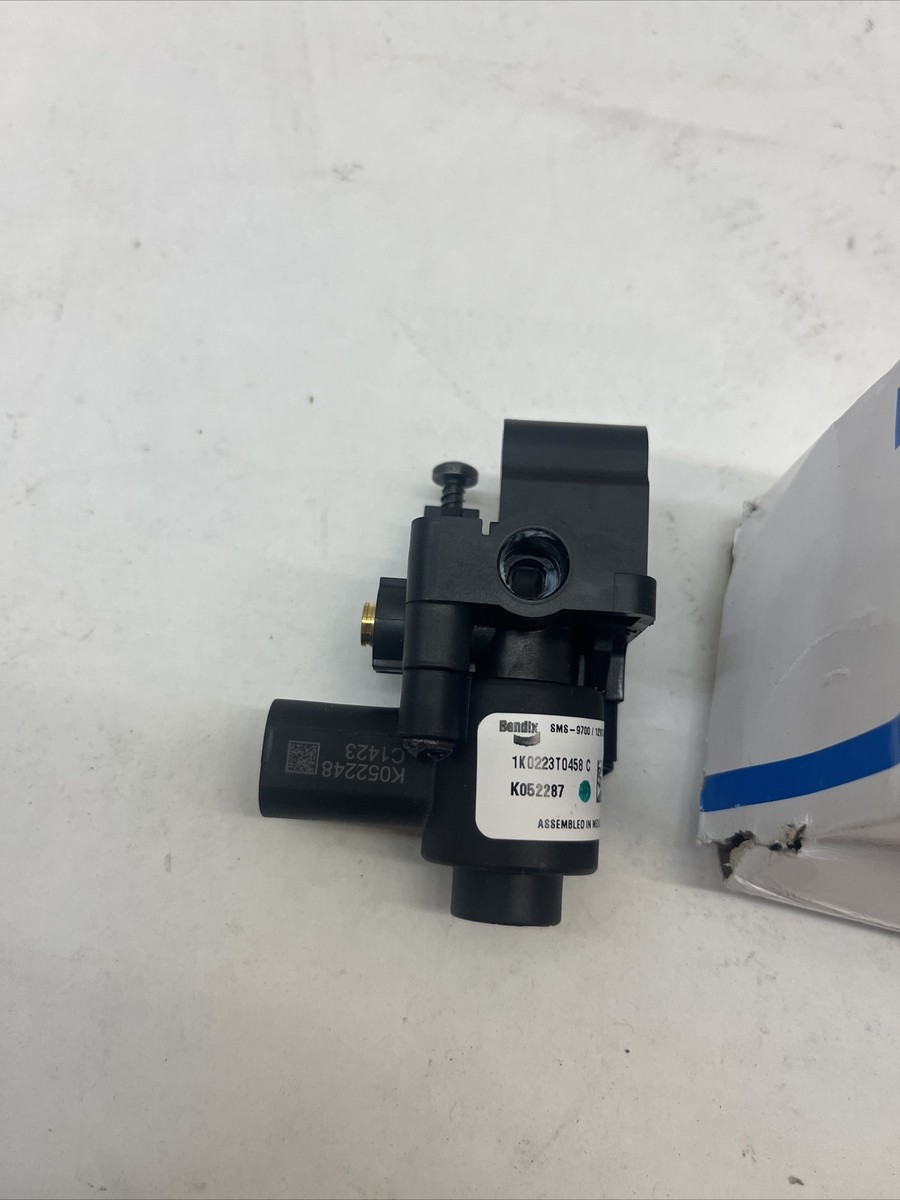 Mack / Volvo 22849162 Solenoid Valve Bendix K052287 New In The Box  