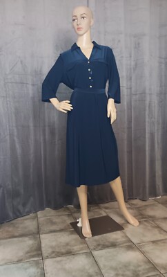 VIA MILANO Kleid, 3/4-Arm V-Ausschnitt elastisches Material figurumspielend