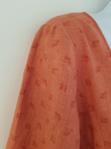 Vintage Shirt Blouse Floral Linen Cotton Blend Coral Size 14 Bavarian Oktoberfes - Picture 8 of 17