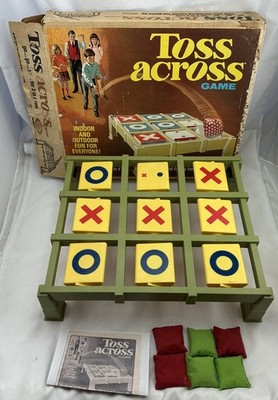 1970 Toss Across Game by Ideal Complete in Good Condition FREE SHIPPING2
