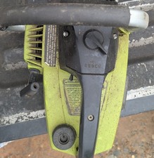 Vintage Poulan 2000 Chainsaw w/ Bar Chain  (c...