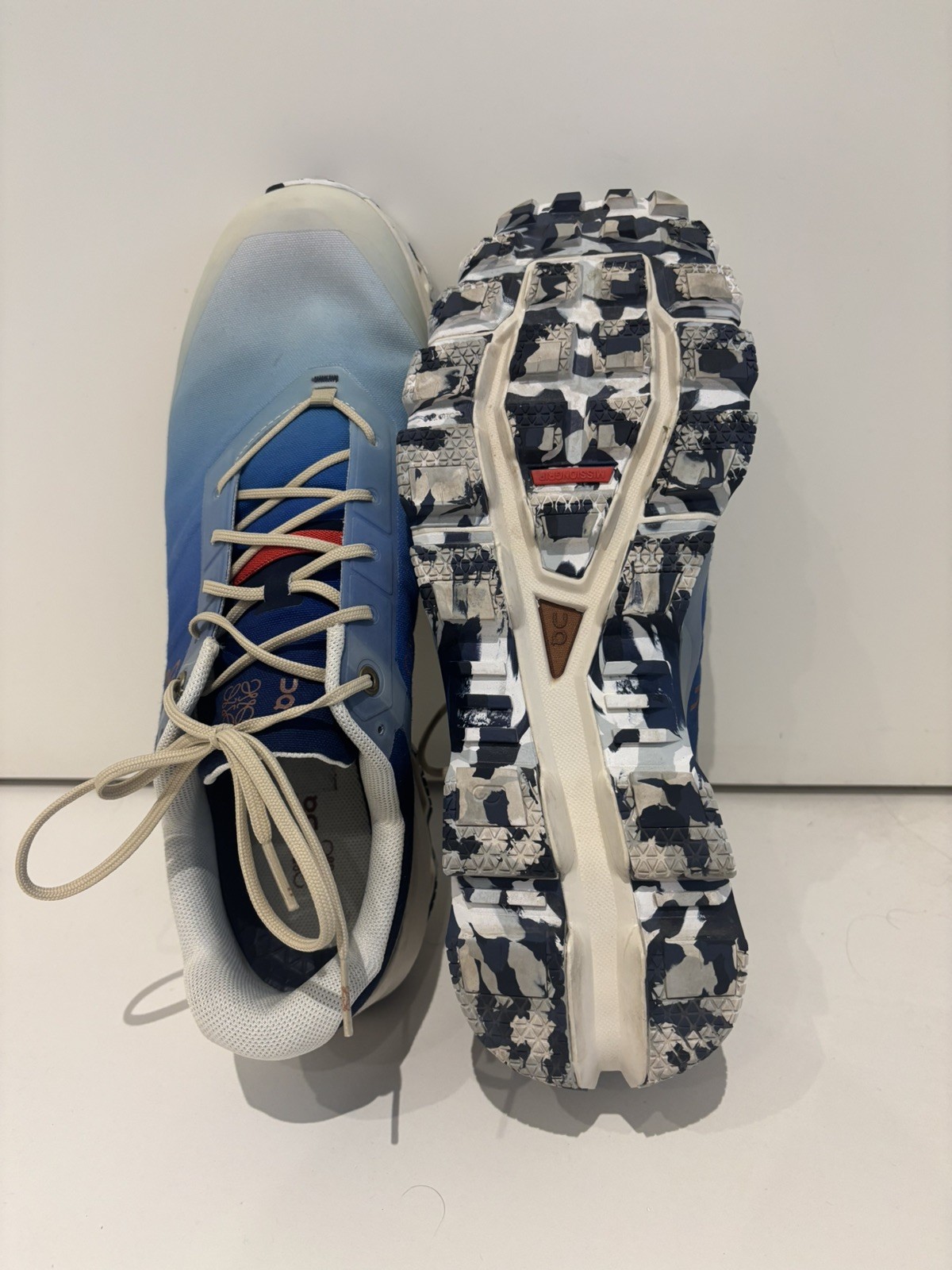 LOEWE x ON Running Cloudventure | Gradient Blue | UK 10.5, EU 45 - Excellent image 6