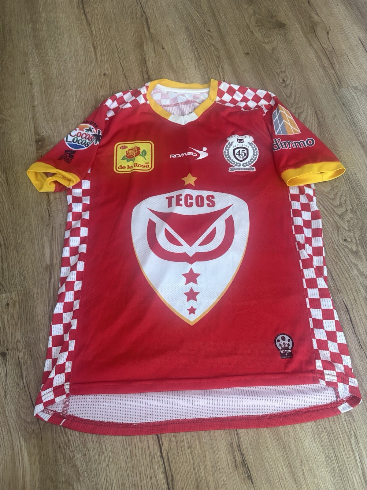 Tecos FC 2016-17 anniversary away jersey #10
