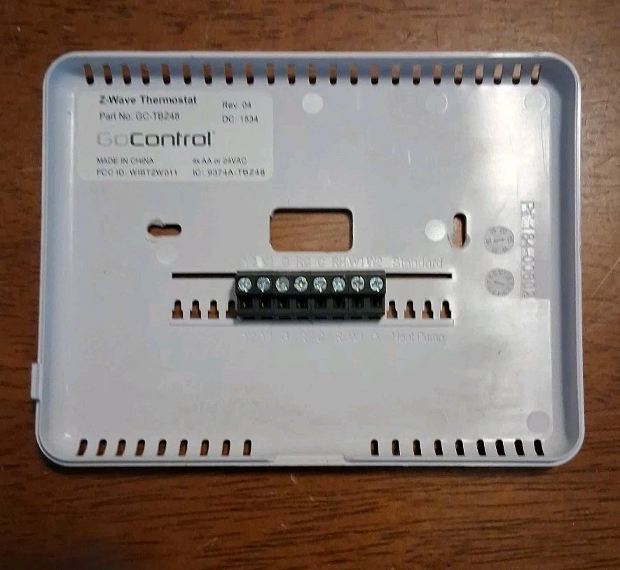 GoControl Z-Wave Thermostat GC-TBZ48 - Image 2 of 4