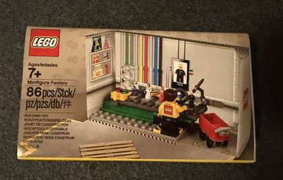 Lego 5005358 Minifigure Factory Set (NEW, Retired)