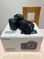Canon EOS 90D Digital SLR Camera EF-S 18-135mm f3.5-5.6 IS USM