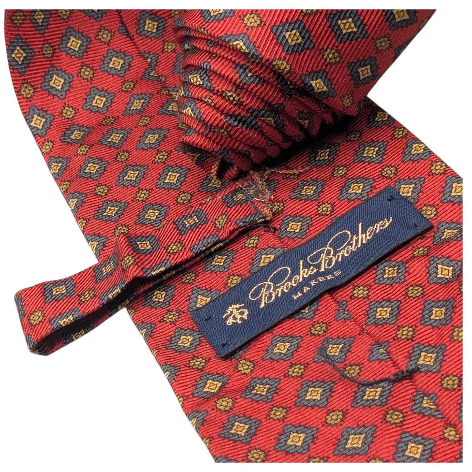 Brooks Brothers Tie 59" Wide Silk Red Neat Geometric Diamonds USA Classic VTG thumbnail 4