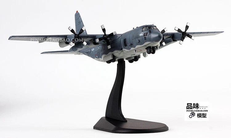 WLTK 1/200 US AC130 Air Gunship Heavy Ground Attack Aircraft Finished Model NEW - Image 4 of 4