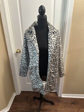 Animal Print Front Pockets Size Extra-small long sleeve Coat