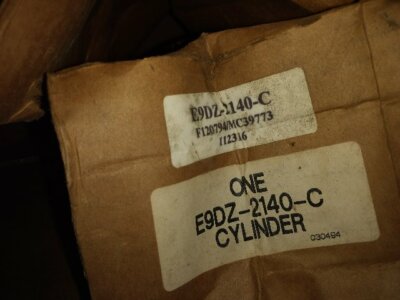 e9dz-2140-c master cylinder