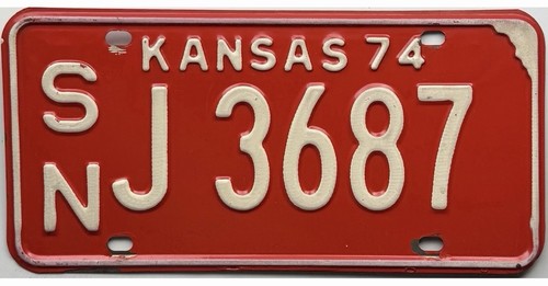 *BARGAIN BIN* 1974 Kansas License Plate Shawnee County #J3687