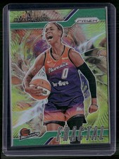 2024 Panini Prizm WNBA #12 Natasha Cloud Fractal Prizms Green