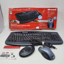 Microsoft Wireless Optical Desktop 3000 Keyboard & Mouse Combo Set