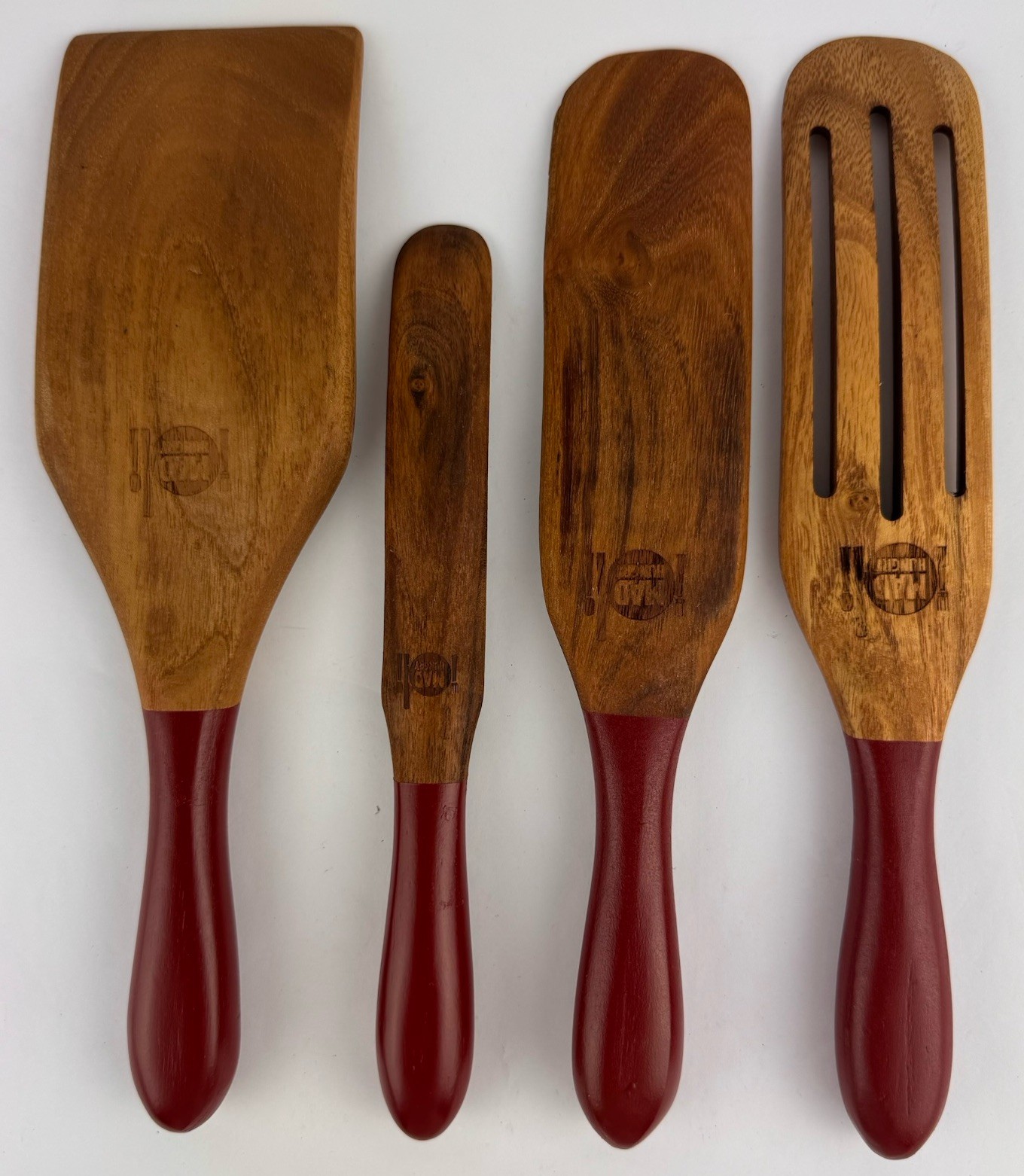 Mad Hungry Original 4-Piece Acacia Spurtle Set Natural wood Red