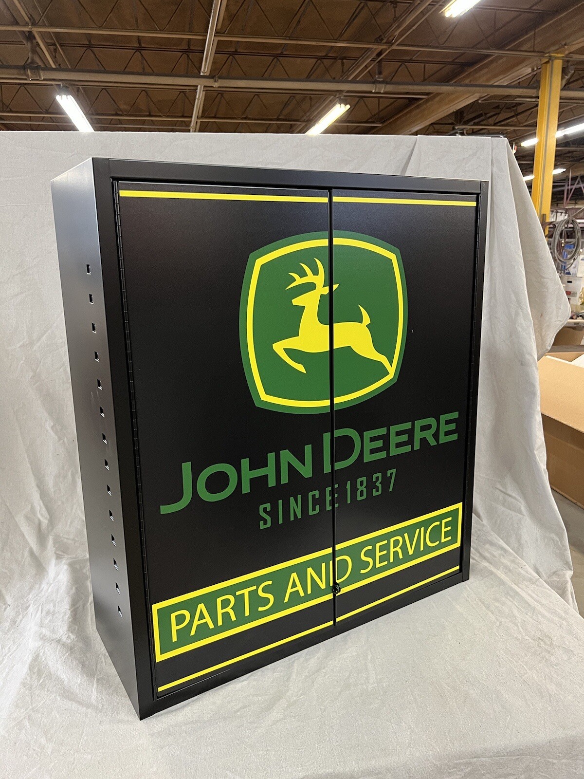 Shop John Deere Made in Chicago FREE SHIPPING eBay