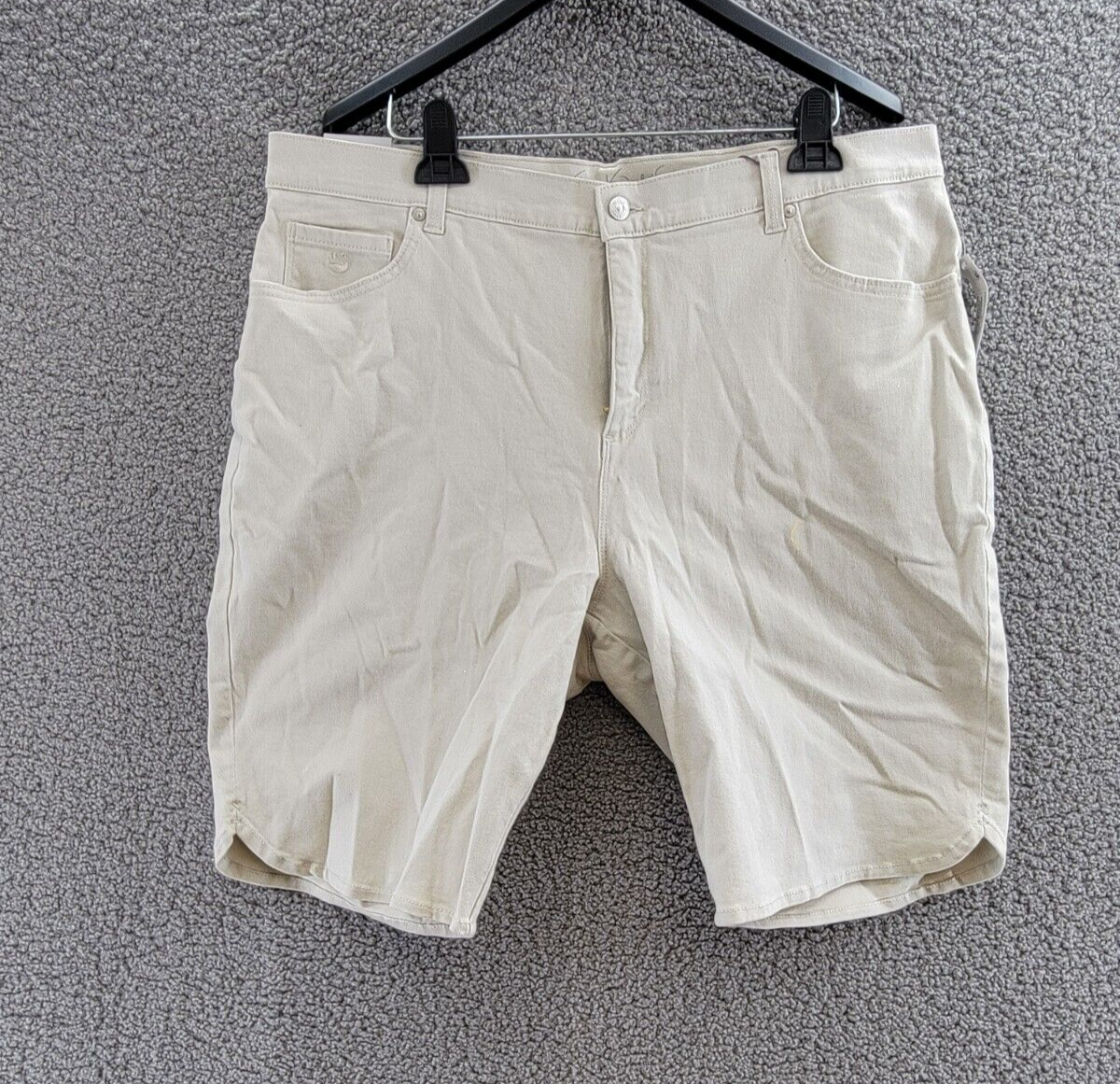 Gloria Vanderbilt Plus Size Amanda Bermuda Shorts Women's 18W Stonewood Zip  Fly