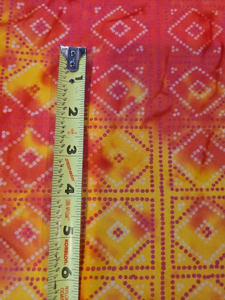 Tela de edredón de algodón geométrico triple naranja y amarillo batik vintage 4 yardas Foto 2 de 4