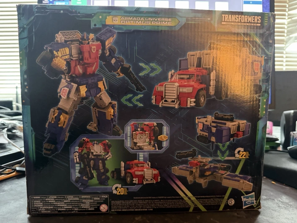 Transformers Legacy Evolution Armada Optimus Prime complete box Hasbro Commander - Image 2 of 2