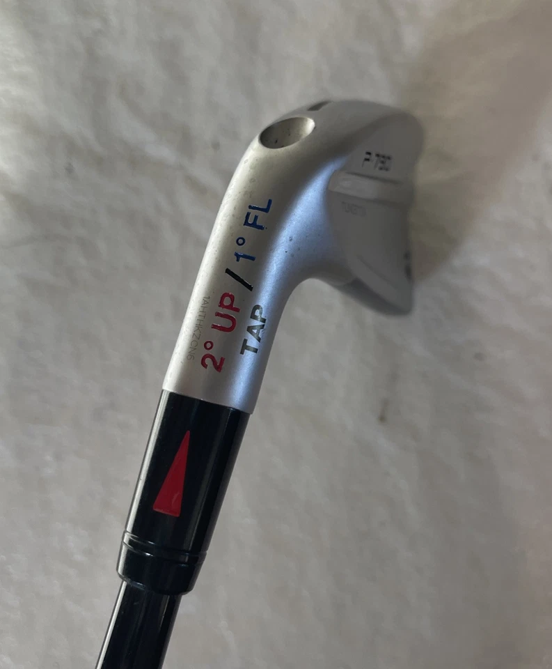 TaylorMade P790 7 Iron Demo Club- Left Hand- Regular Flex MMT 65 Graphite Shaft - Image 2 of 4