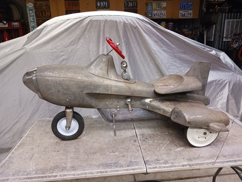 Murray Atomic Missle Supersonic Jet Pedal Car 