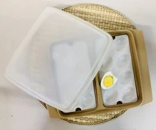 VTG. TUPPERWARE DEVILED EGG CARRIER TRAY *Tan/Lt. Brown* w/2 TRAYS + LID #723-3
