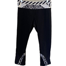 Lululemon Women  s Casual Yoga Capri Leggings Size 8 Black White 28" - 29" x 22"