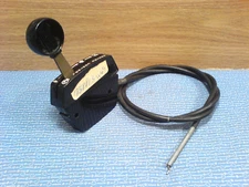 SIMPLICITY WALK BEHIND MOWER THROTTLE/CHOKE CONTROL. 1758815  NOS OEM PART  H-65