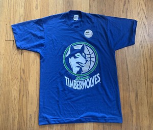 Minnesota-Timberwolves-Vintage-90-s-Single-Stitch-Swingster-T-NWT-Size-L-NBA