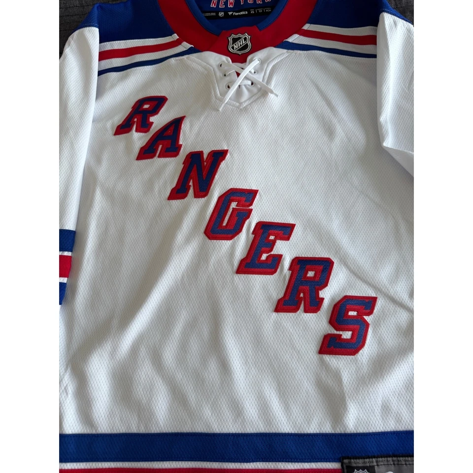 Camiseta Fanatics NHL New York Rangers branca equipe separadora em branco tamanho XS masculina - Imagem 4 de 4