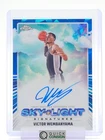 VICTOR WEMBANYAMA 2024-25 CHROME BLUE CRACKED ICE SKYLIGHT AUTO ANTONIO Q2554