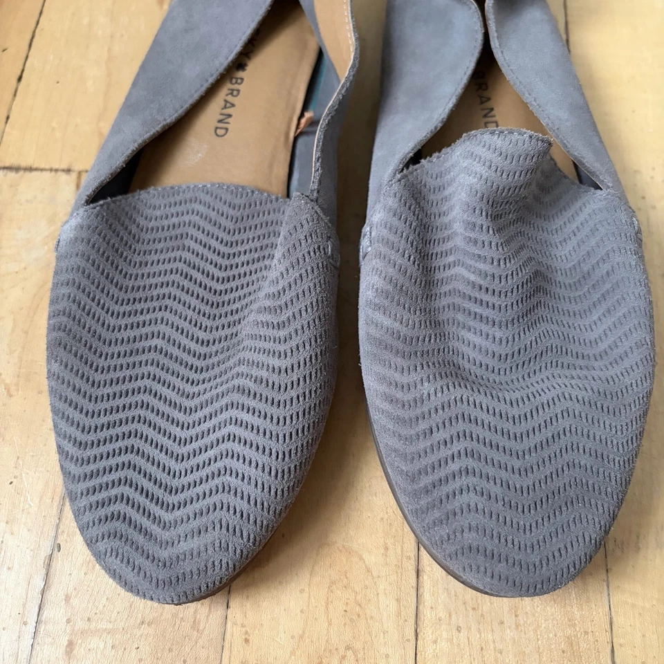 Mocassim Lucky Brand Taupe Cattina Camurça Ajuste Relaxado Conforto Tamanho 8M - Imagem 3 de 4