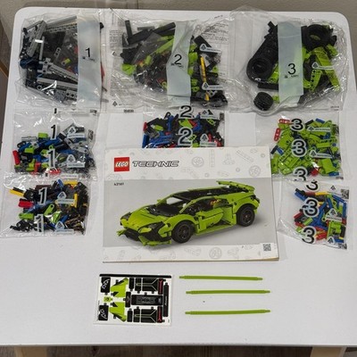 LEGO Technic Lamborghini Huracan Tecnica (42161) Complete with Manual NO BOX