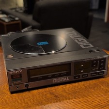 Sony CDP-7F CD Player RARE Working In Really Good Condition
