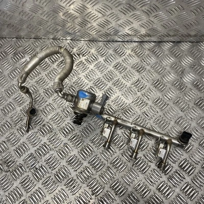FORD Focus MK3 2014 High Pressure FUEL PUMP & Fuel Injector Rail CM5G-9D376-GA - Image 1 of 4