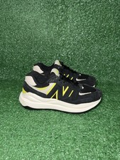 New Balance 57/40 Womens Size 7.5 Black Green...