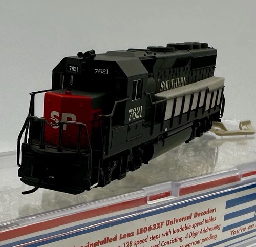 Atlas N Scale GP40-2 Southern Pacific #7621 LENZ DCC Silent Atlas Snowplow Inc. | Condition: New: Other (See Details)