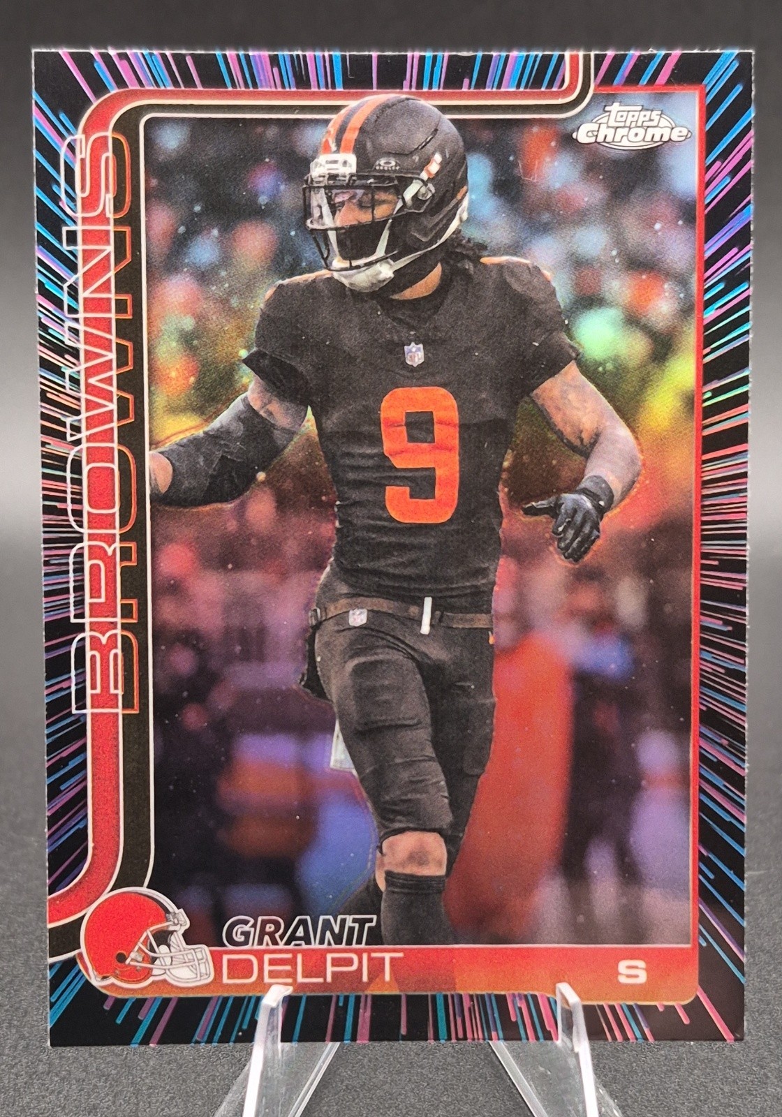 2025 Topps Chrome - Grant Delpit #66 Neon Pulse Refractor