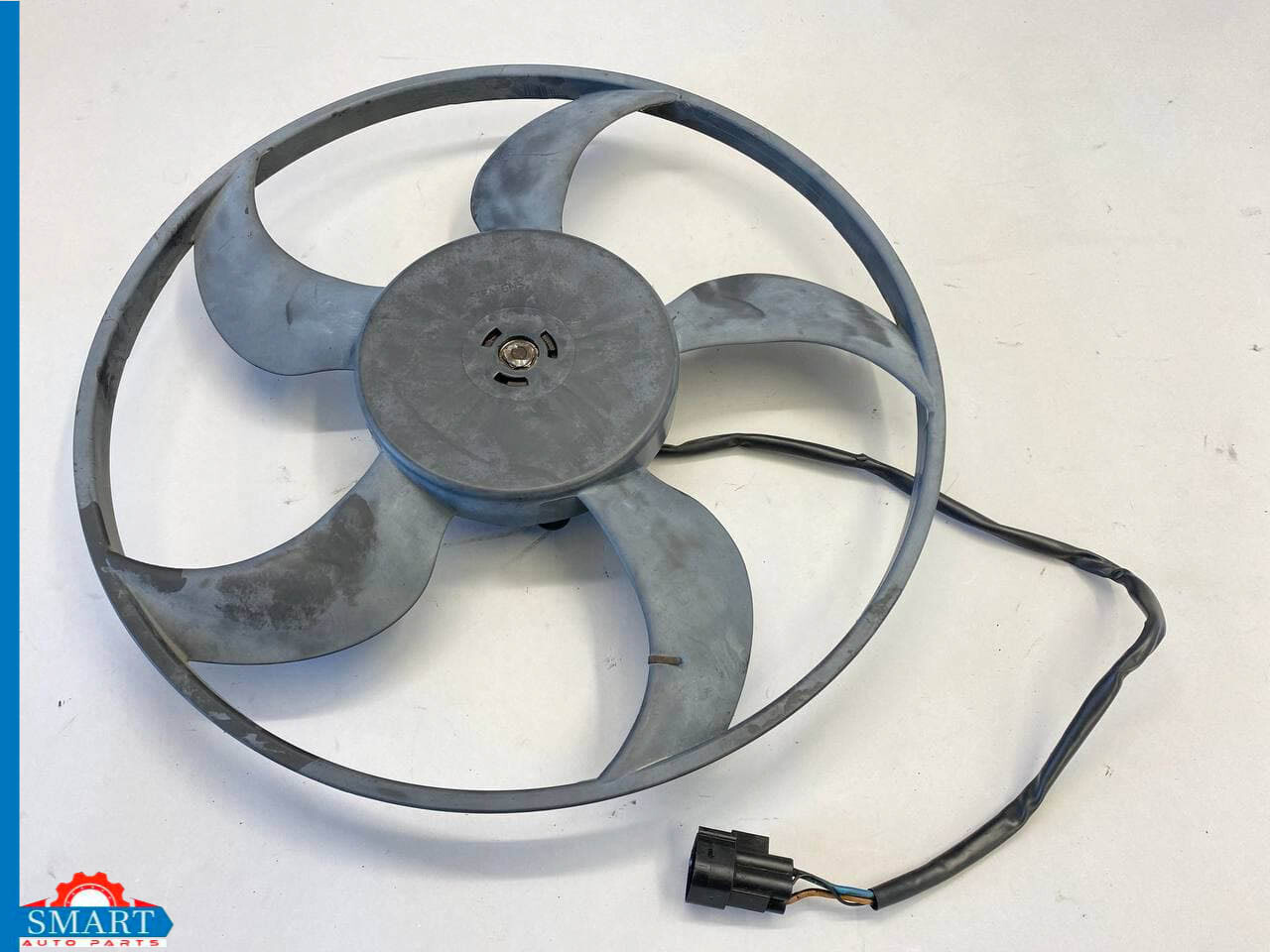 BMW Siemens Engine Radiator AC Electric Cooling Fan Assembly OEM  