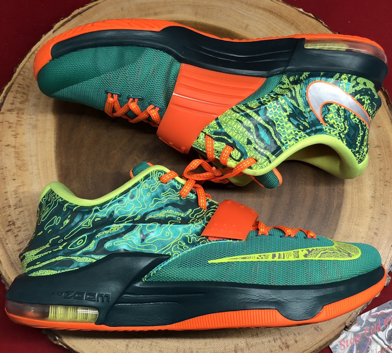 kd 7 green and orange