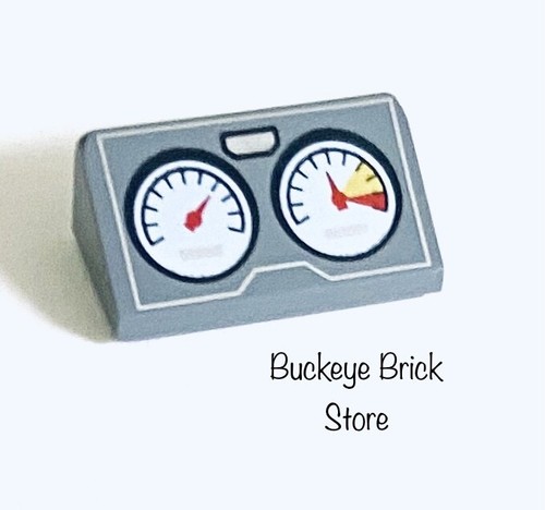 NEU Lego Schräge dunkel bläulich grau 30 1x2x2/3 mit 2 Messgeräten Silber Umriss Muster - Bild 3 von 3